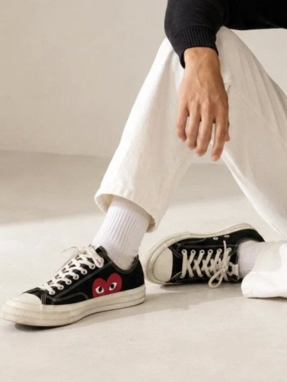 Converse x Comme des Garcons PLAY Chuck 70 Low Top Black Red Heart Sneakers 11.5